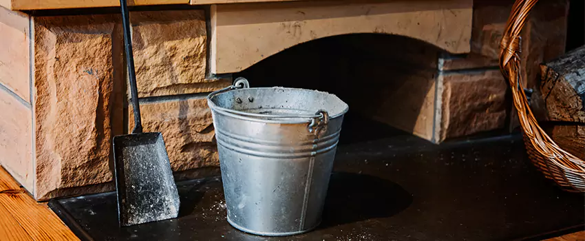 Clean The Fireplace Mantle And Hearth in Suwanee, Georgia